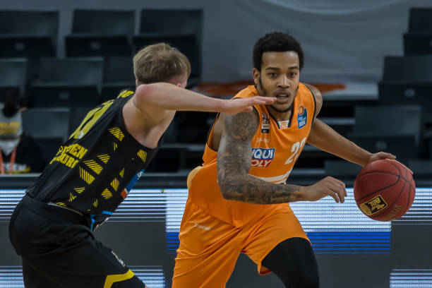 及凶猛的锋 及凶猛的锋