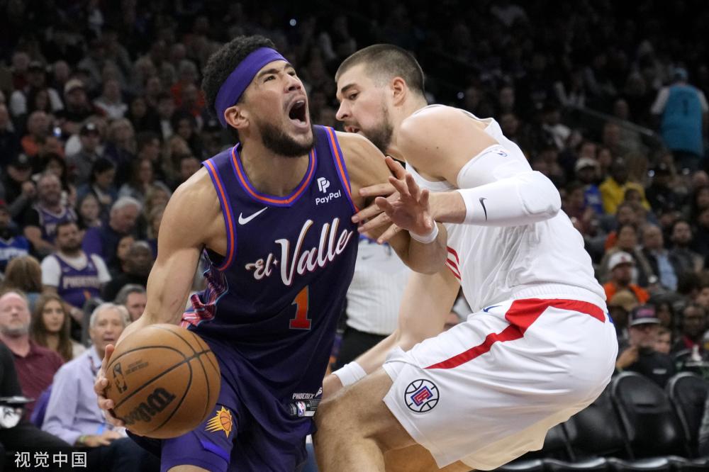 他以耐心和 他以耐心和